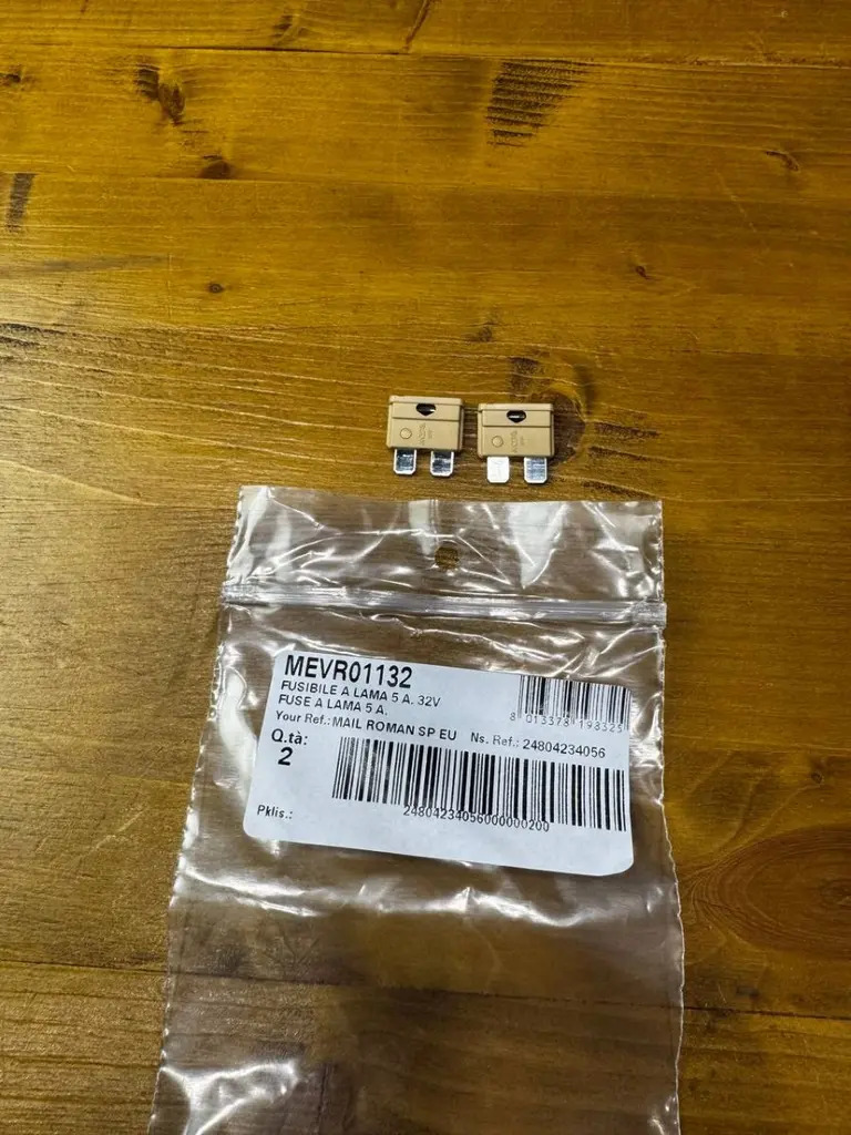 Предохранитель 5A OMEGA